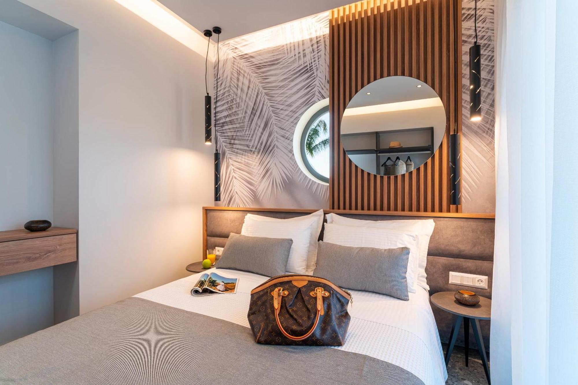 Palmeral Luxury Suites Kremasti  Room photo
